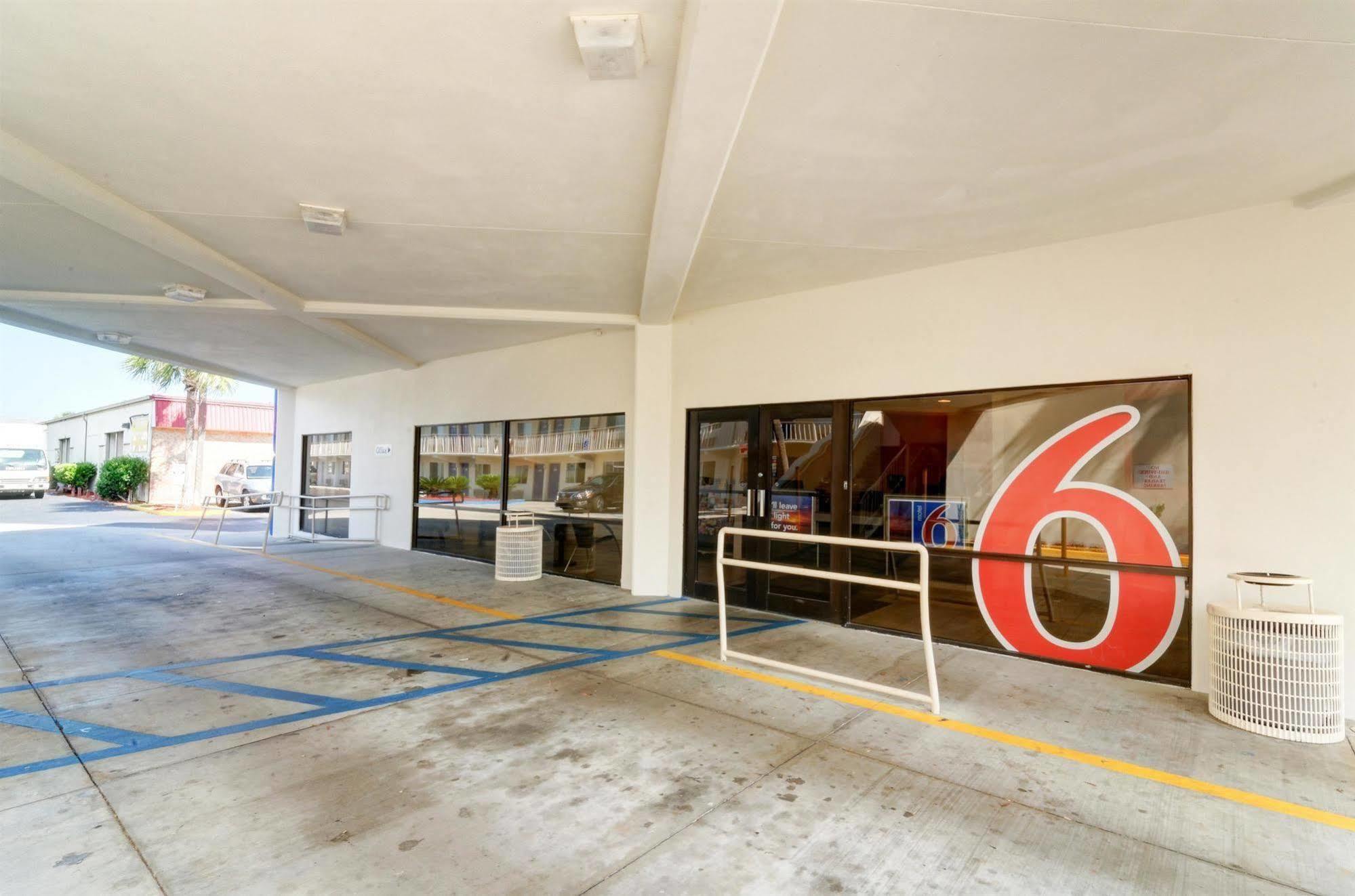 Motel 6-Destin, FL Buitenkant foto
